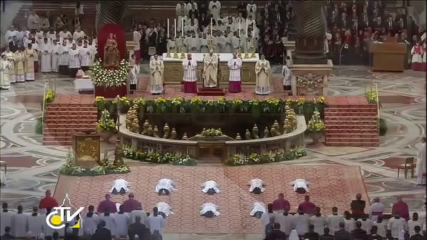 Qué es el sacramento del Orden? - ForumLibertas.com