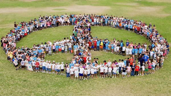 declaración de e-cristians, paz social