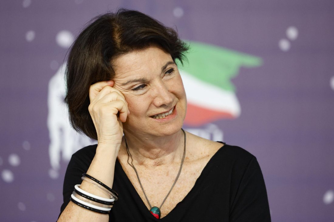 Ministra italiana Roccella censurada ataque