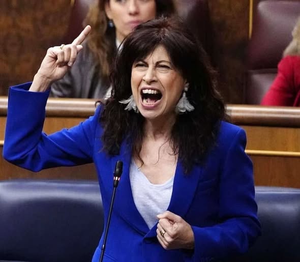 política condena insulto mentira