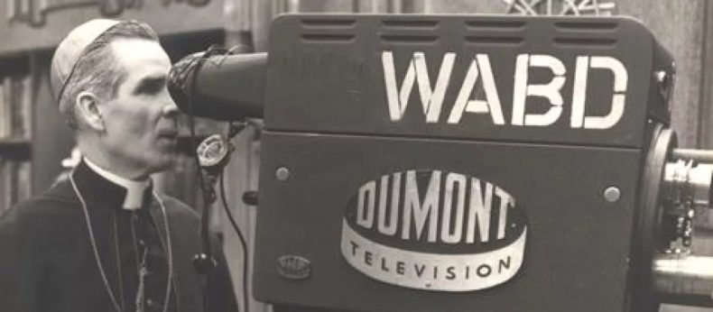 Sheen primer obispo influencer